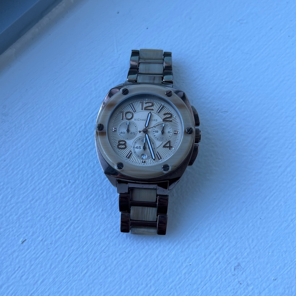 Michael Kors beige tan gold watch